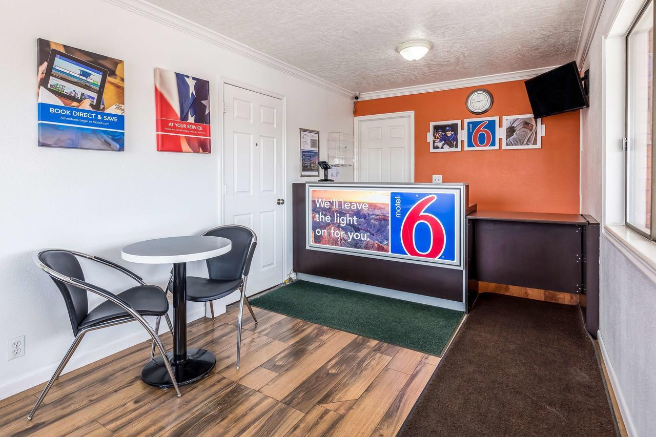 Motel 6 Tremonton, Utah Экстерьер фото